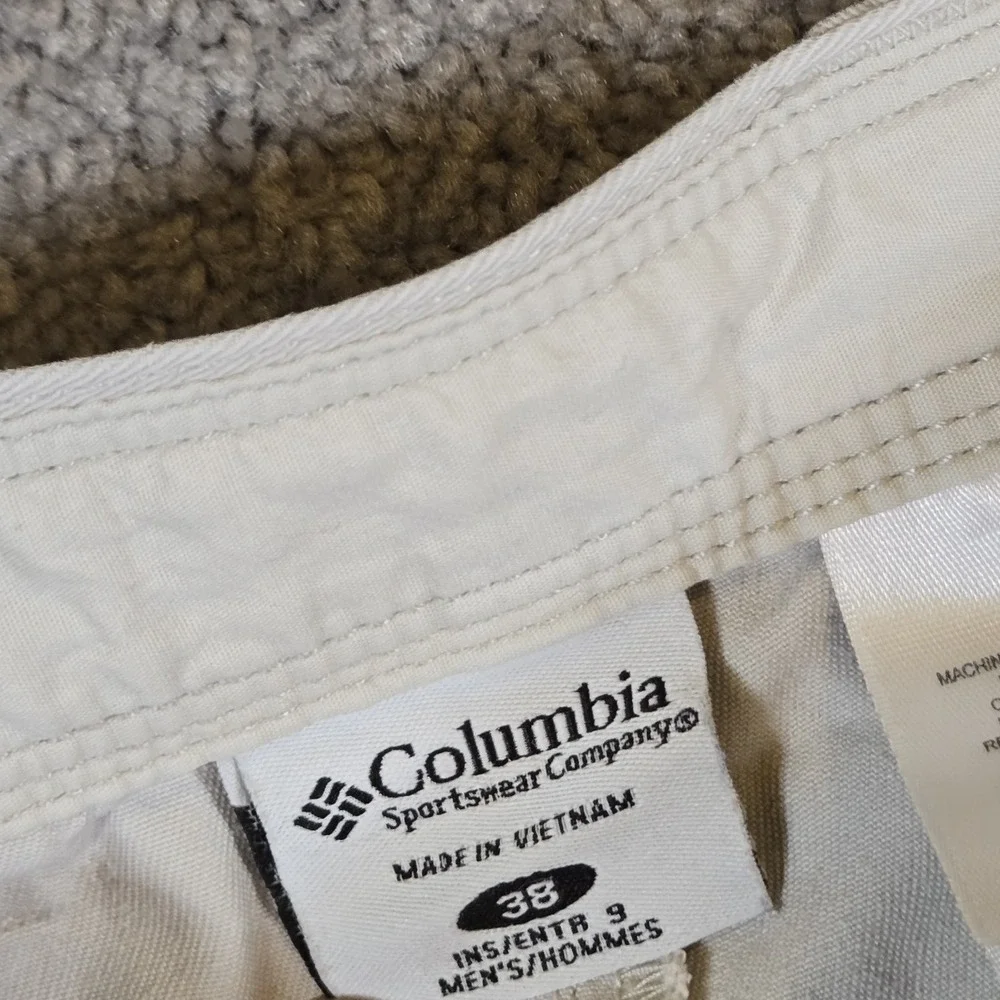 Columbia Khaki Cargo Shorts Performance Outdoor Gear Mens Size 38
